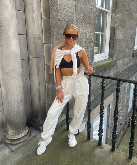 Cat Kivlin hd actress photo