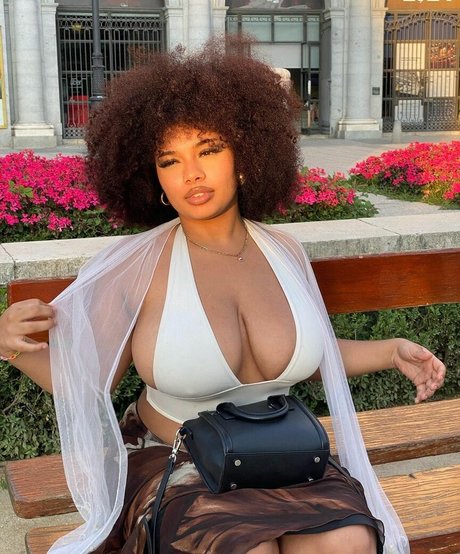 Gggoicoechea best model picture