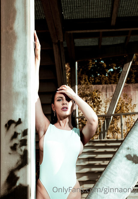 ginnaonly erotic pornstar image
