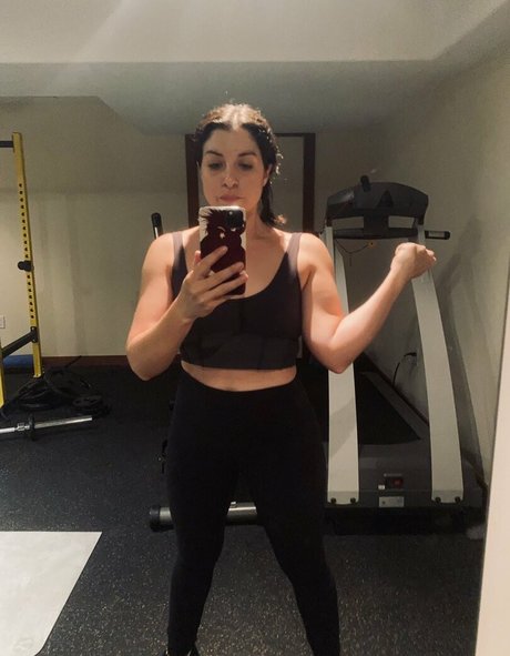 Rebecca Ford model exclusive galleries