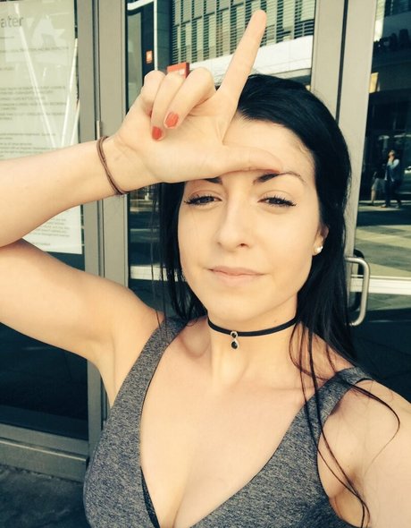 Rebecca Ford star free picture