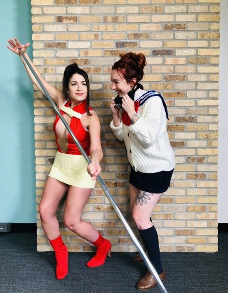 Rebecca Ford star art pictures