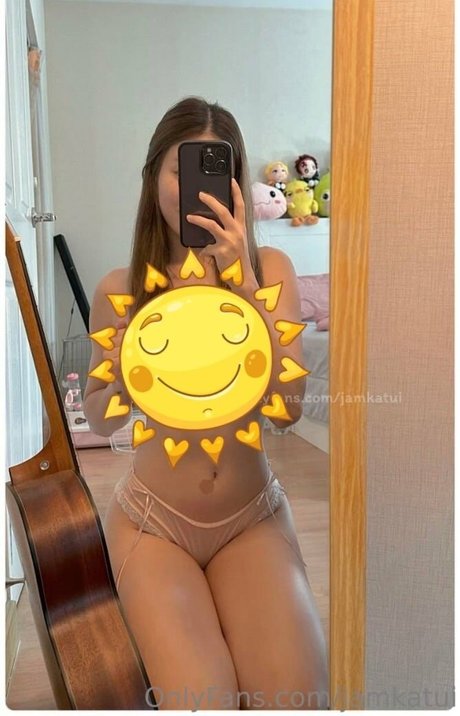 Katuuui star sexy images