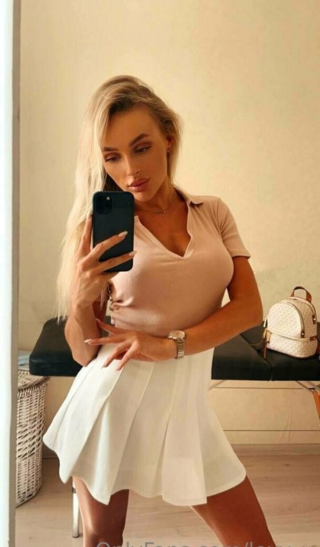 stepsister onlyfans hot nude photos