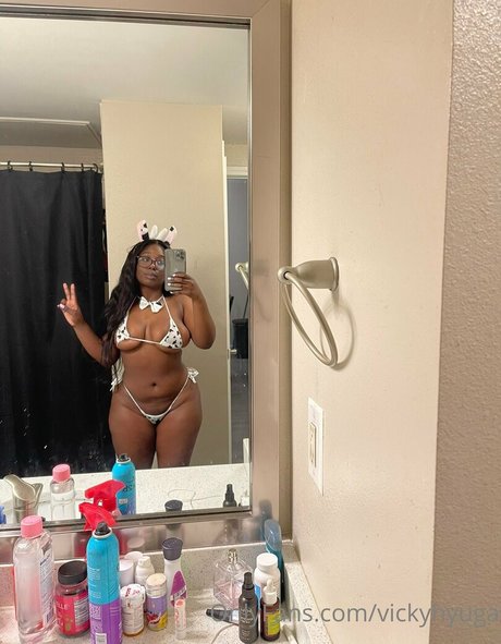 cum on glasses onlyfans nude images