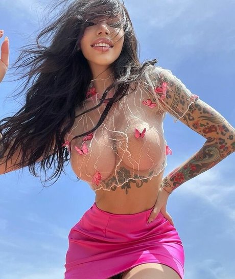 curvy nude onlyfans nude gallery