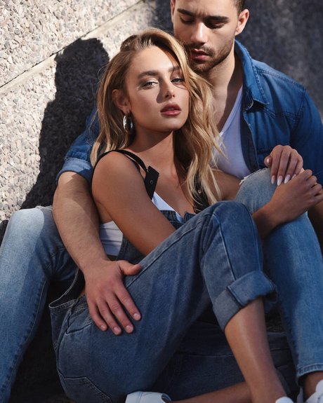 big dick shemale onlyfans free photos