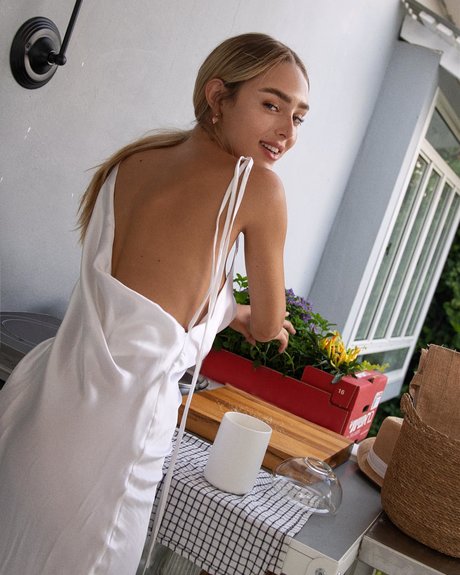 anal dildo onlyfans exclusive pictures