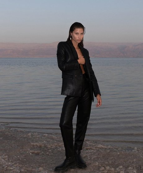 Yeela Frumkin nude pornstar pictures