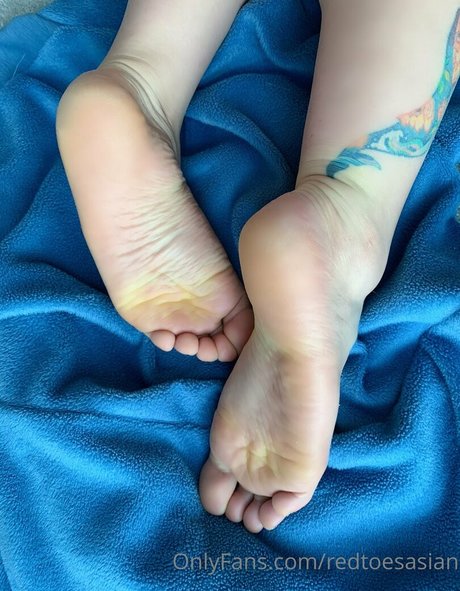 redtoesasian high quality star archive