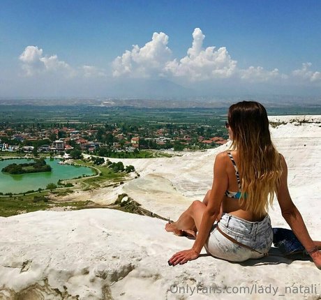 lady natali star art picture