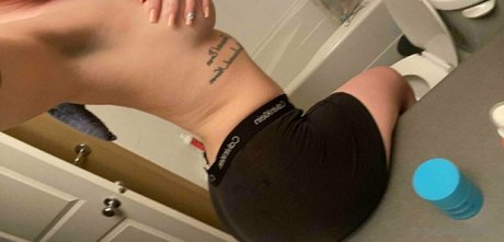 charlottestoneca star adult image