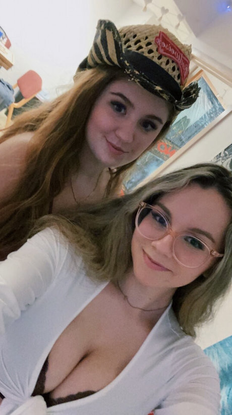 slim onlyfans free naked img