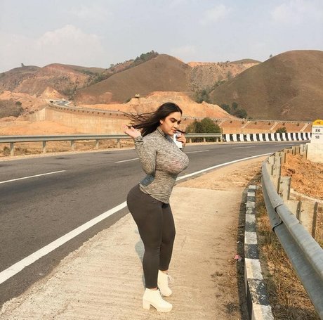 Reneesha Saikia pornstar high quality picture