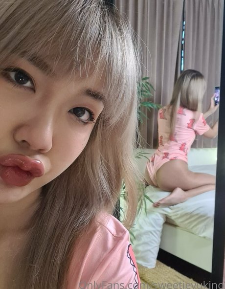 sweetieyukino Images