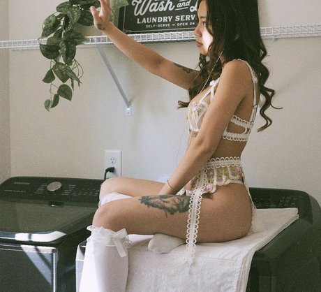 milf strip onlyfans porn pic