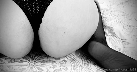 princessmia23 pornstar sexy photo