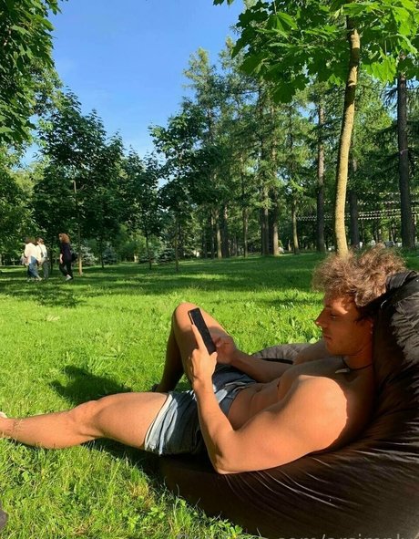 arsimply art model galleries