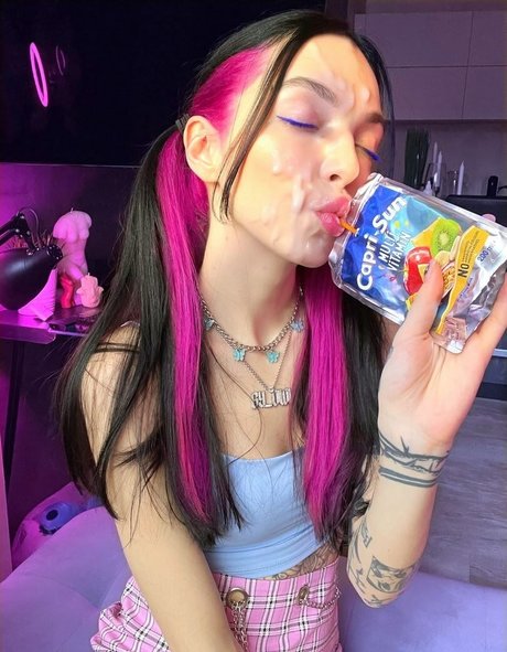 young onlyfans adult galleries