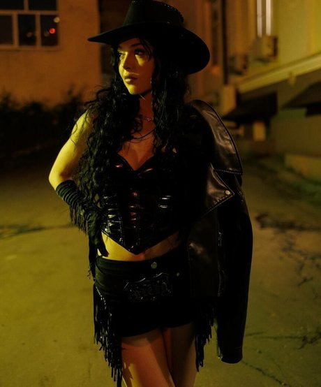 by owl sexy pornstar archive