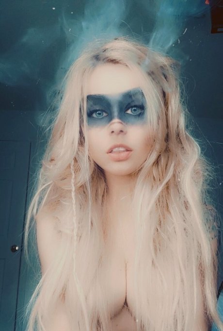 LilHerbLover pornstar hd image