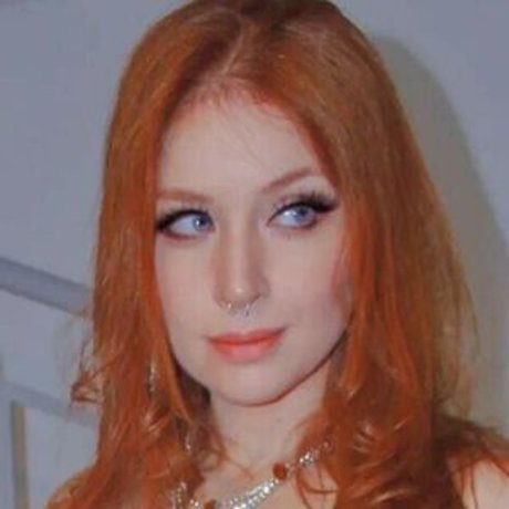 Juliana Souza erotic actress photos