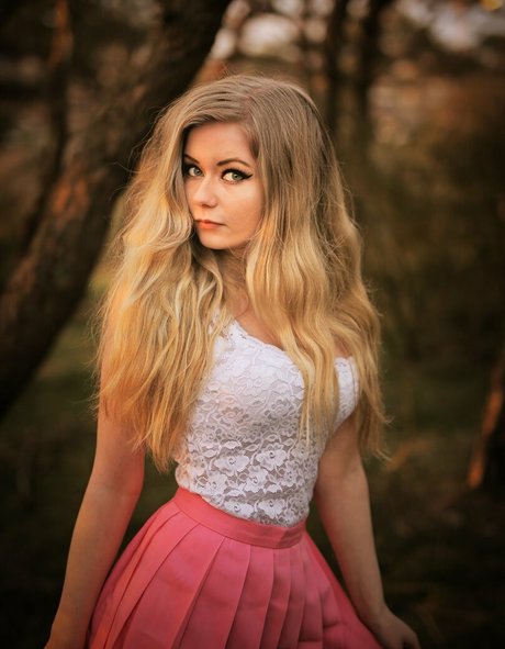 Purrluna high quality star image