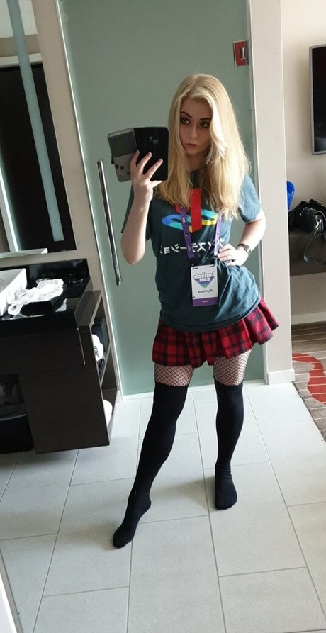 Purrluna nice actress photo