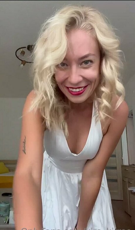 kira kirraa pornstar hot gallery