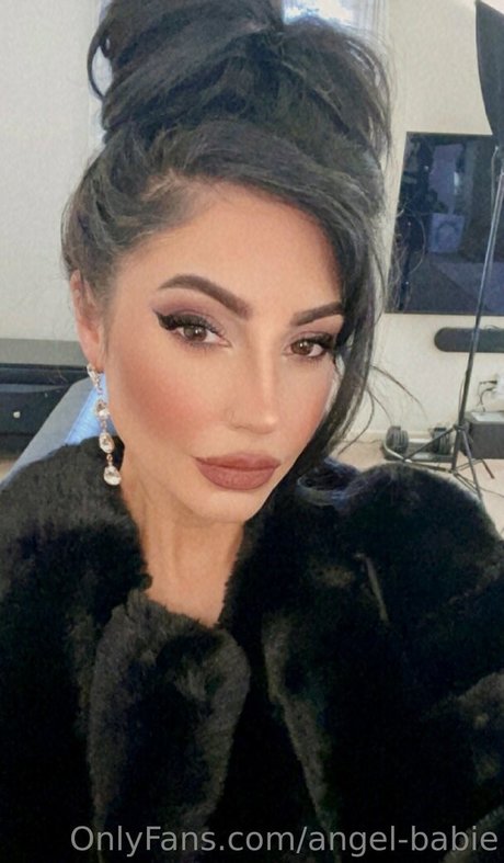 ass spread onlyfans free xxx galleries