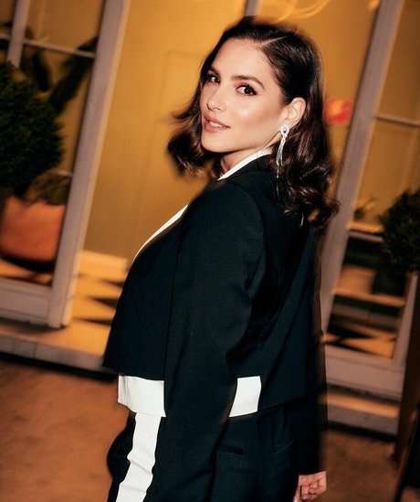 Andrea Duro naked pornstar galleries