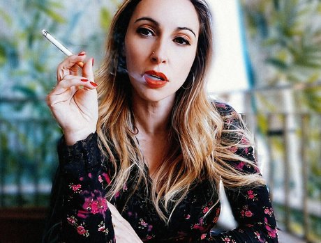 ladyfetish23 erotic pornstar picture