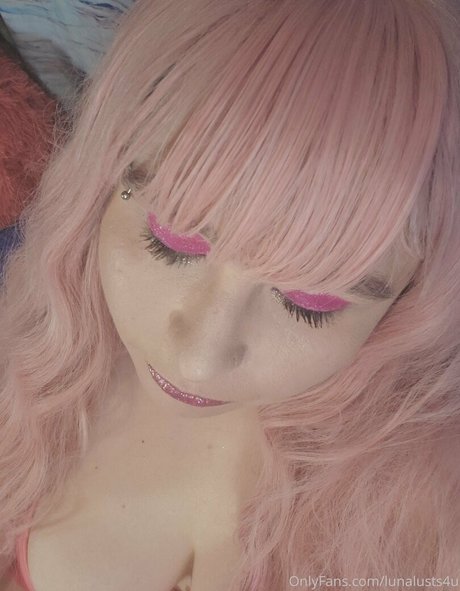 blonde deepthroat onlyfans pretty images