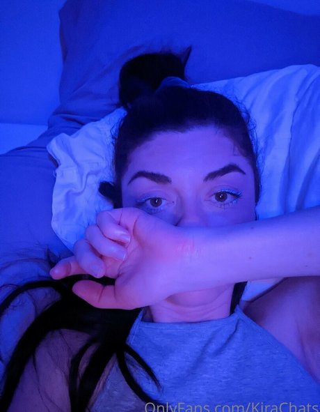 KiraChats model beautiful pic