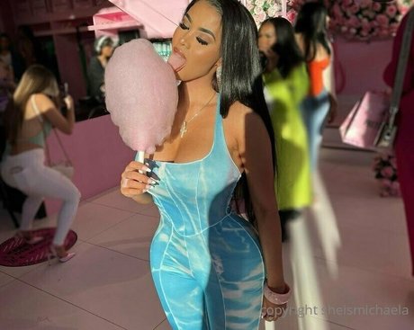 sheismichaela naked star archive