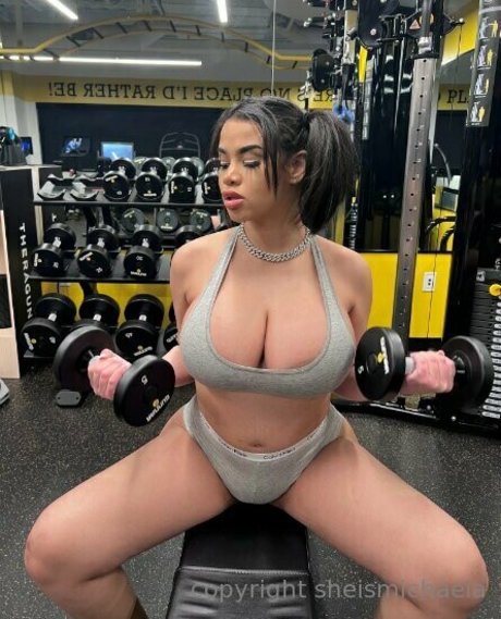 sheismichaela model hot galleries