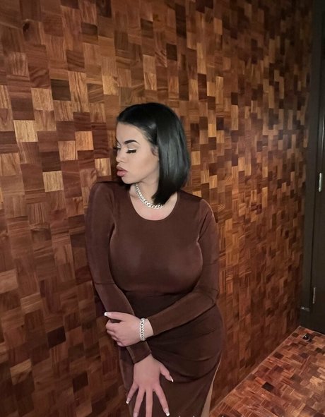 sheismichaela free actress image