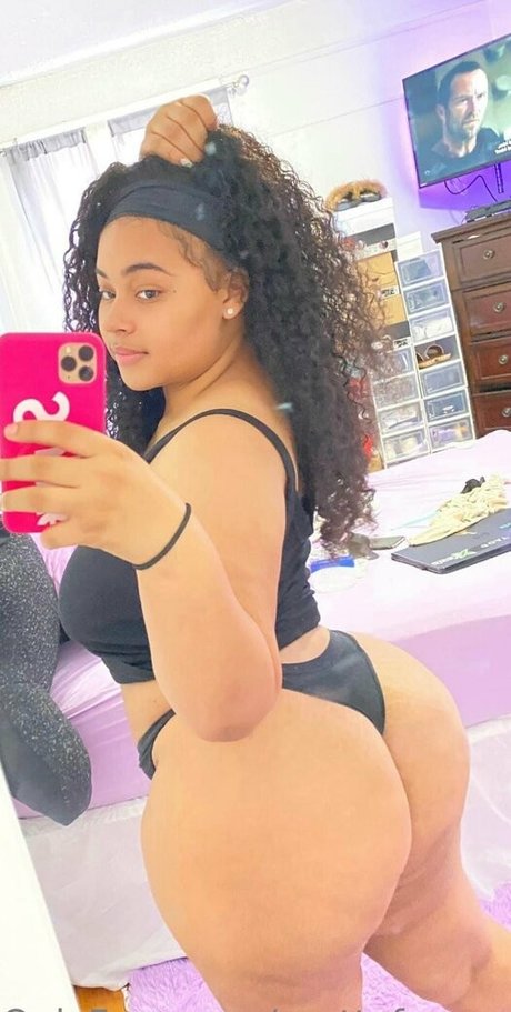 thick girls onlyfans art nude galleries