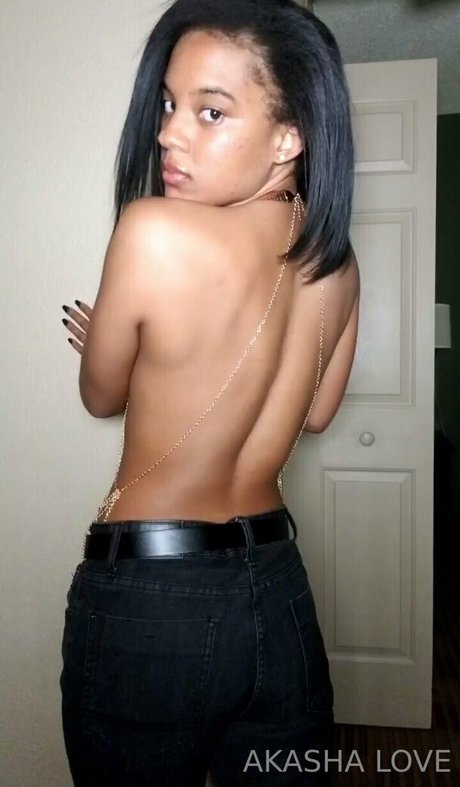 akashalove pornstar pretty pic