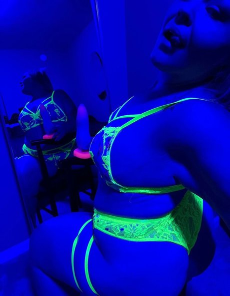 mcjigglezzz star hd image