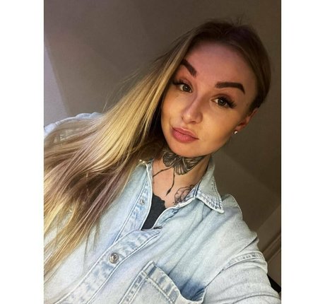 sweetcheeksjuliefree pornographic star photo