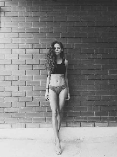 Irina Adelina star nude photos