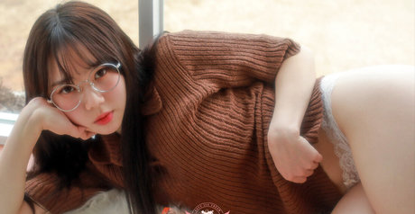 blonde shemale onlyfans free sexy image