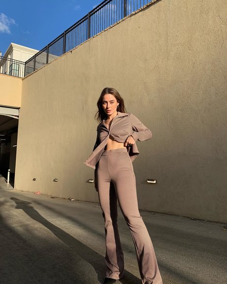 Effy Palarya pornstar hot photos