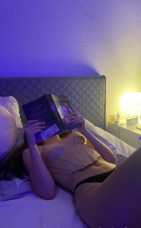 leyla free xxx actress galleries