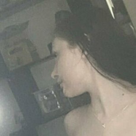 ebony squirt onlyfans top gallery