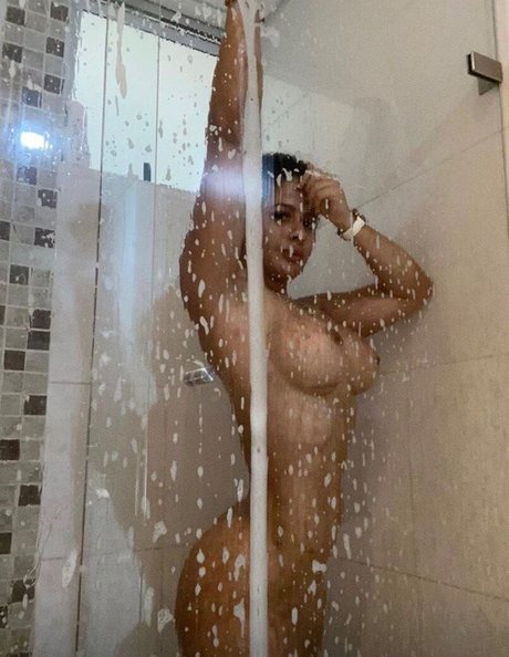 chubby babe onlyfans sexy img