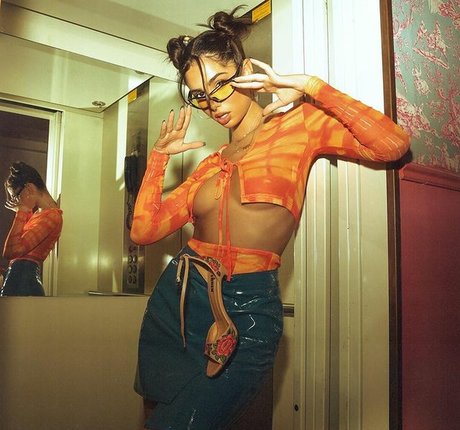 Liya Noga free pornstar pic