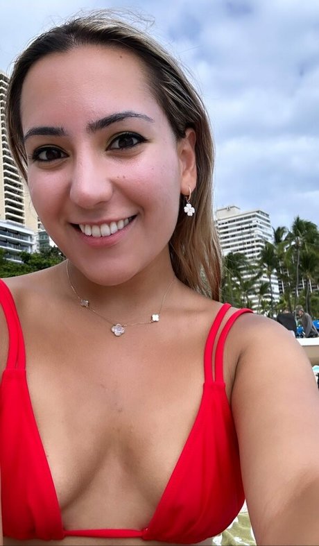 Selina Amini pornographic actress picture