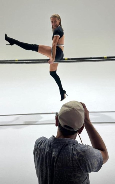 Gabby Logan hd model galleries